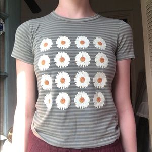 striped tee with sunflowers!